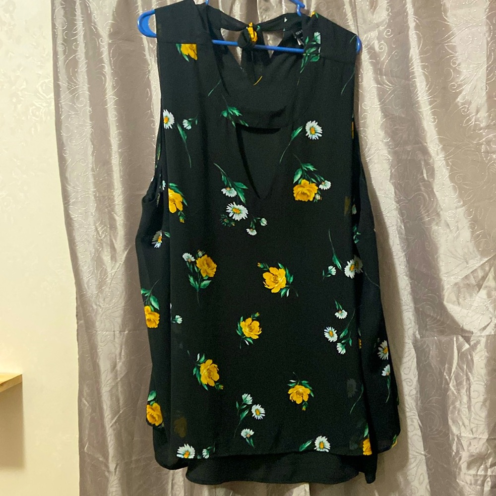 Sheer tank Torrid 4
